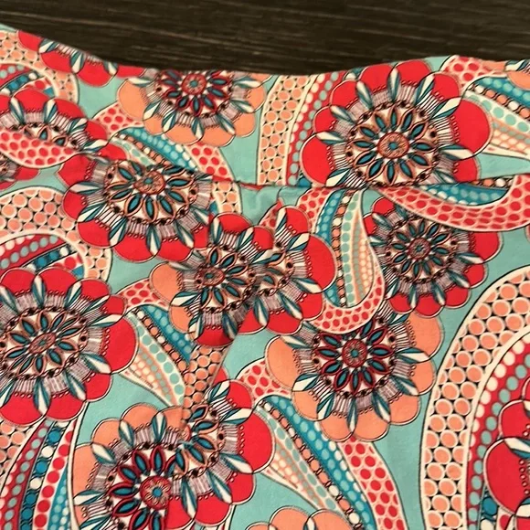 Scalloped Shorts - Picture 7 of 7